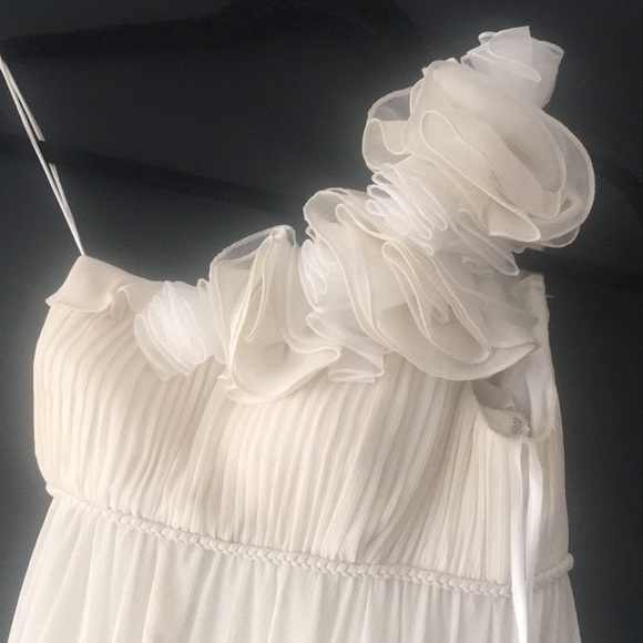 Prom dress similar to Kate! - Picture 5 of 7